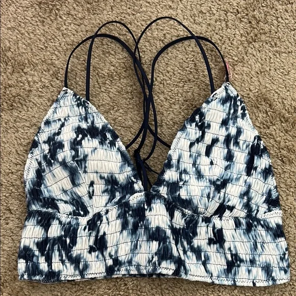 PINK Victoria's Secret Tie-Dye Bra - Picture 1 of 3